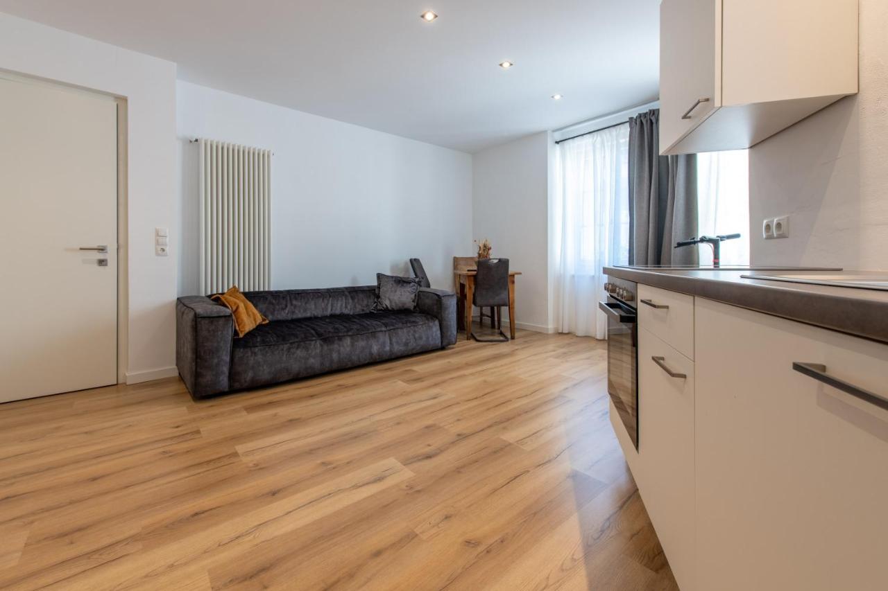 Heimat Living Like A Local Apartment Silandro Exterior foto