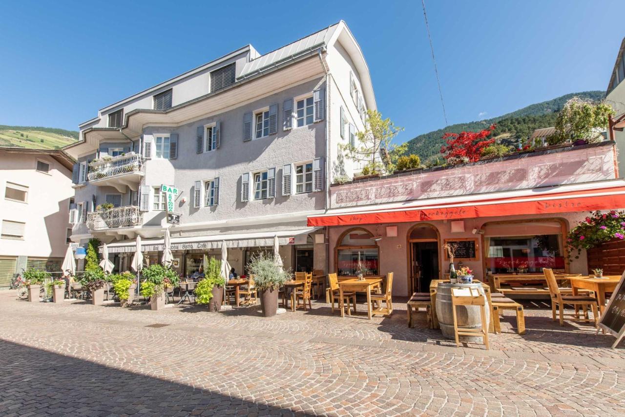 Heimat Living Like A Local Apartment Silandro Exterior foto