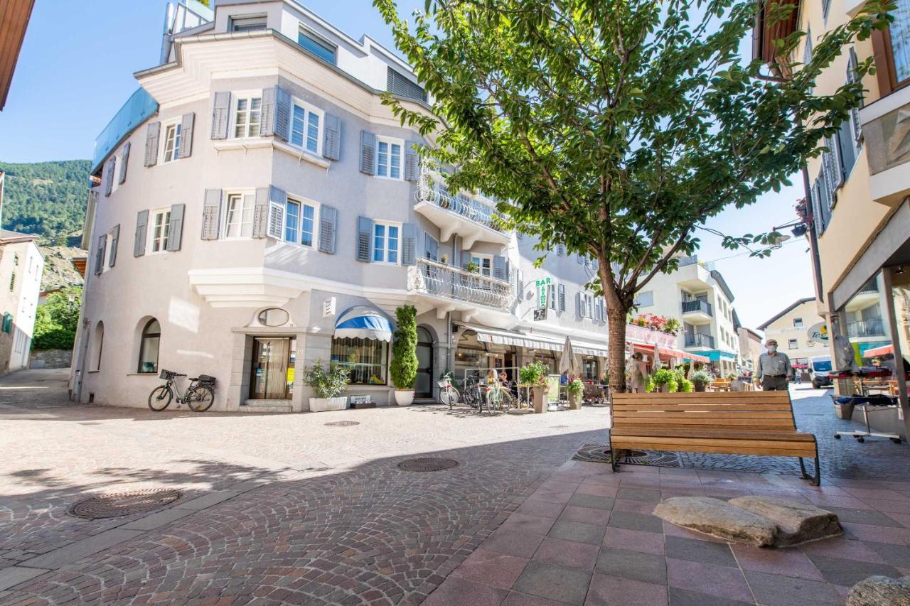 Heimat Living Like A Local Apartment Silandro Exterior foto